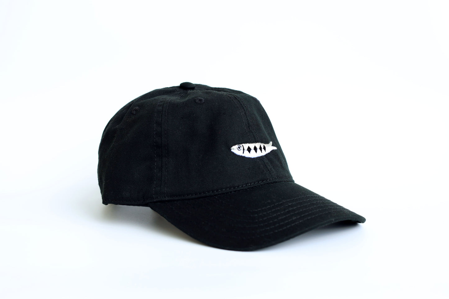 Sardine Embroidered Hat - Black